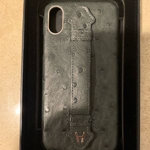 Brand new, ostrich phone case from Hadoro Paris